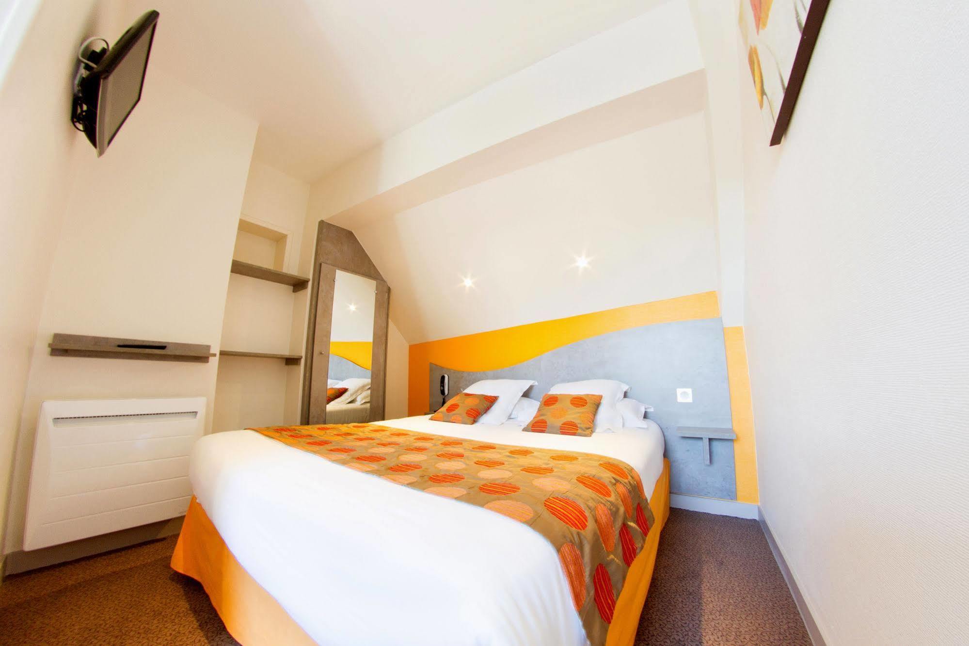 Logis Maison Vauban - Hotel St Malo Saint-Malo Bagian luar foto