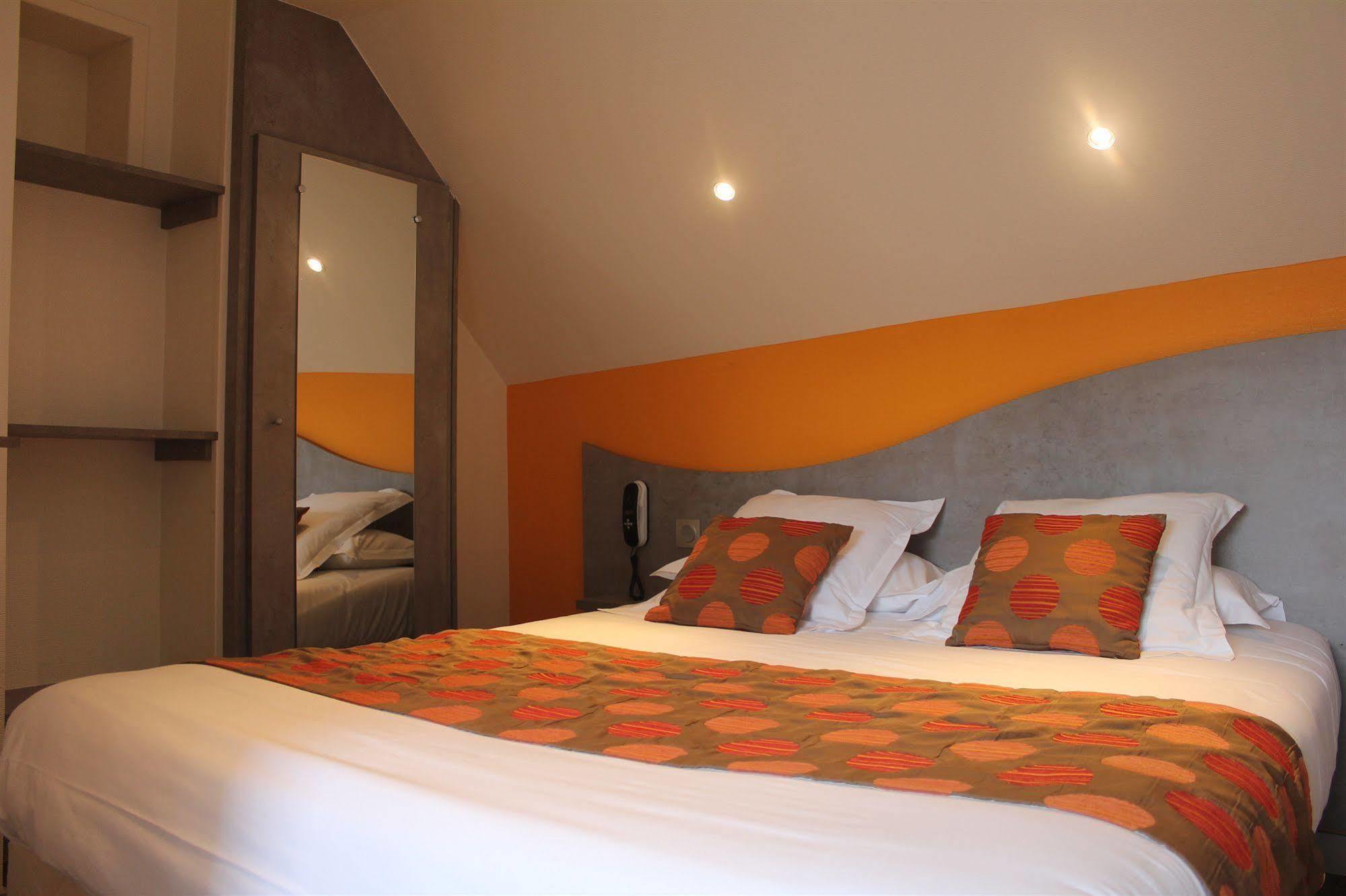 Logis Maison Vauban - Hotel St Malo Saint-Malo Bagian luar foto